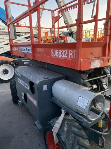 2017 Skyjack SJ6832RT-Rough-Terrain for sale