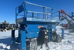 Proper Greasing of Equipment Components for Smooth Operation